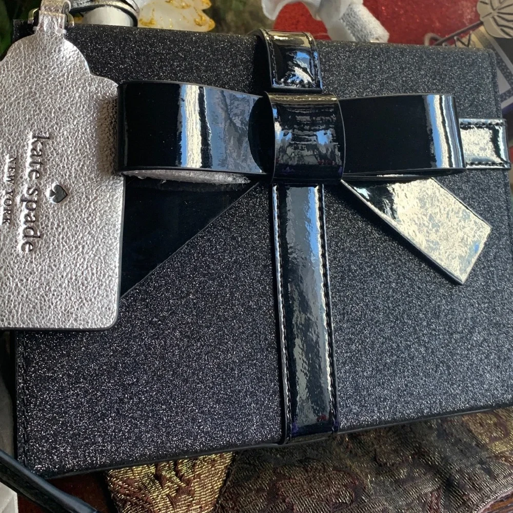 Authentic Kate spade glitter/leather gift box Crossbody/Satchel - Picture 14 of 16